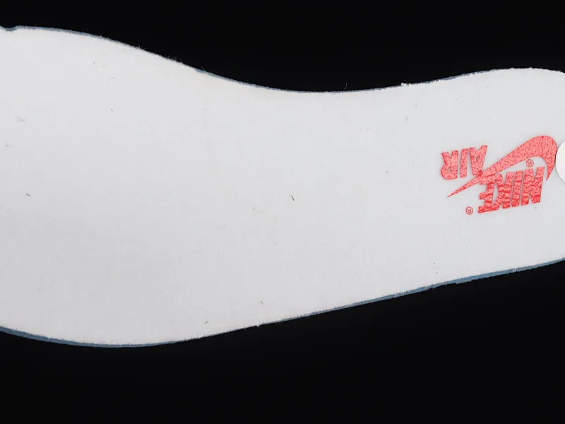All Categories Air Jordan Jordan Series Basketball Shoes Air Jordan 1 High LW Version Travis Scott x Air Jordan 1 High OG AJ1 Reverse Hook Limited Edition CD4487-100